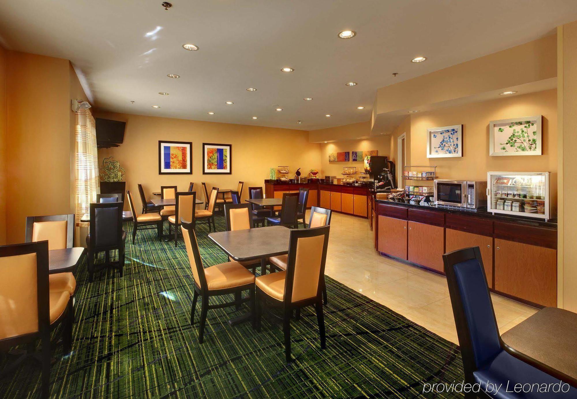 Fairfield Inn And Suites St Petersburg Clearwater Pinellas Park Εστιατόριο φωτογραφία