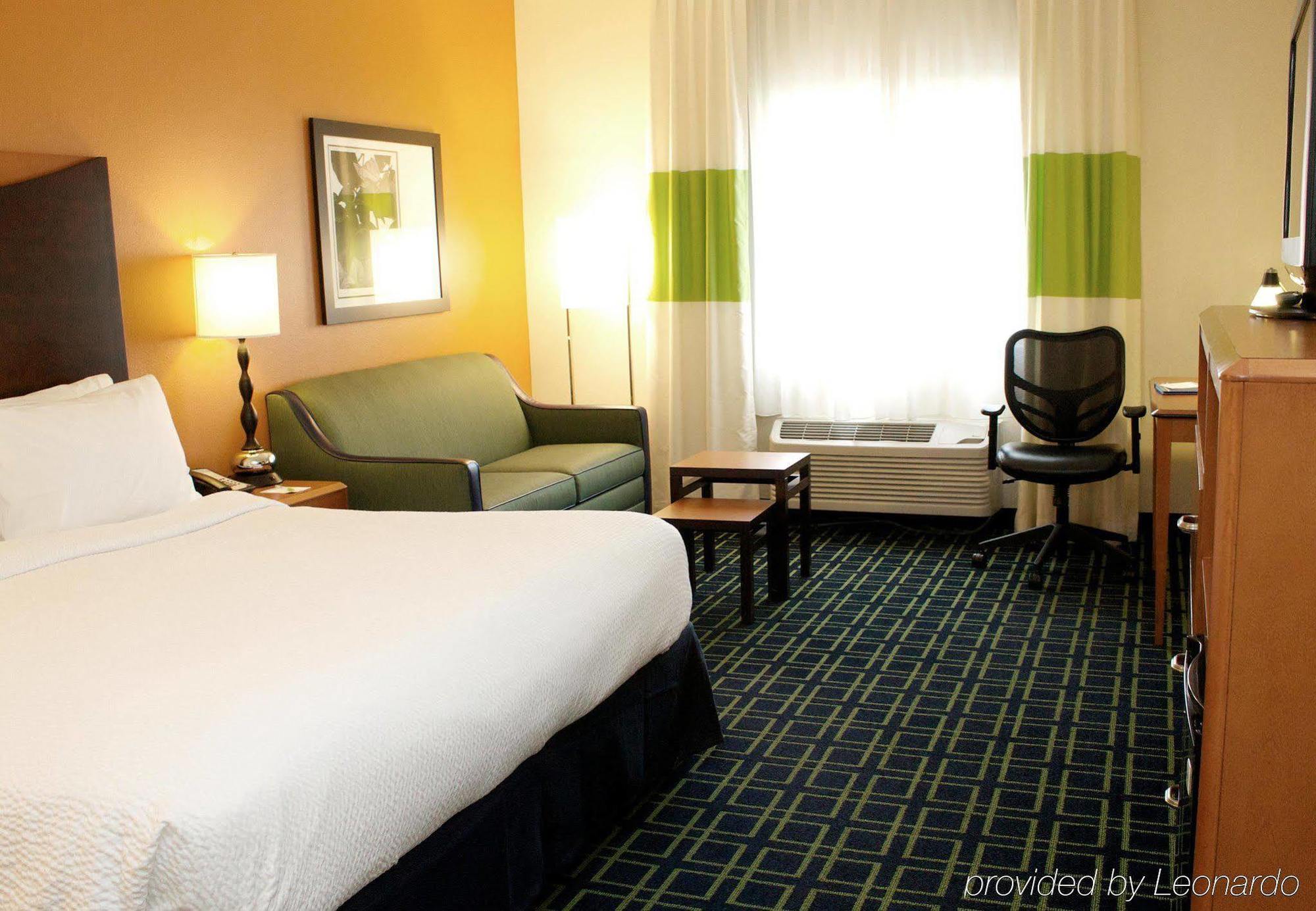 Fairfield Inn And Suites St Petersburg Clearwater Pinellas Park Εξωτερικό φωτογραφία